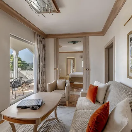 Airelles Chateau De La Messardiere 5*