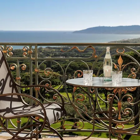 Airelles Chateau De La Messardiere 5*