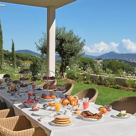 Airelles Chateau De La Messardiere 5*