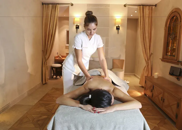 فندق Airelles Chateau De La Messardiere سان تروبيه